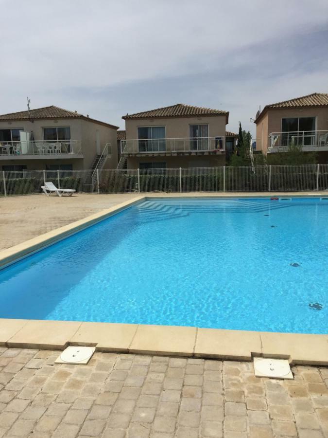 Appartement Dans Les Jardins De Phoebus Gruissan Exteriör bild