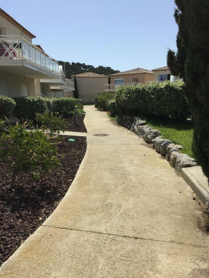 Appartement Dans Les Jardins De Phoebus Gruissan Exteriör bild